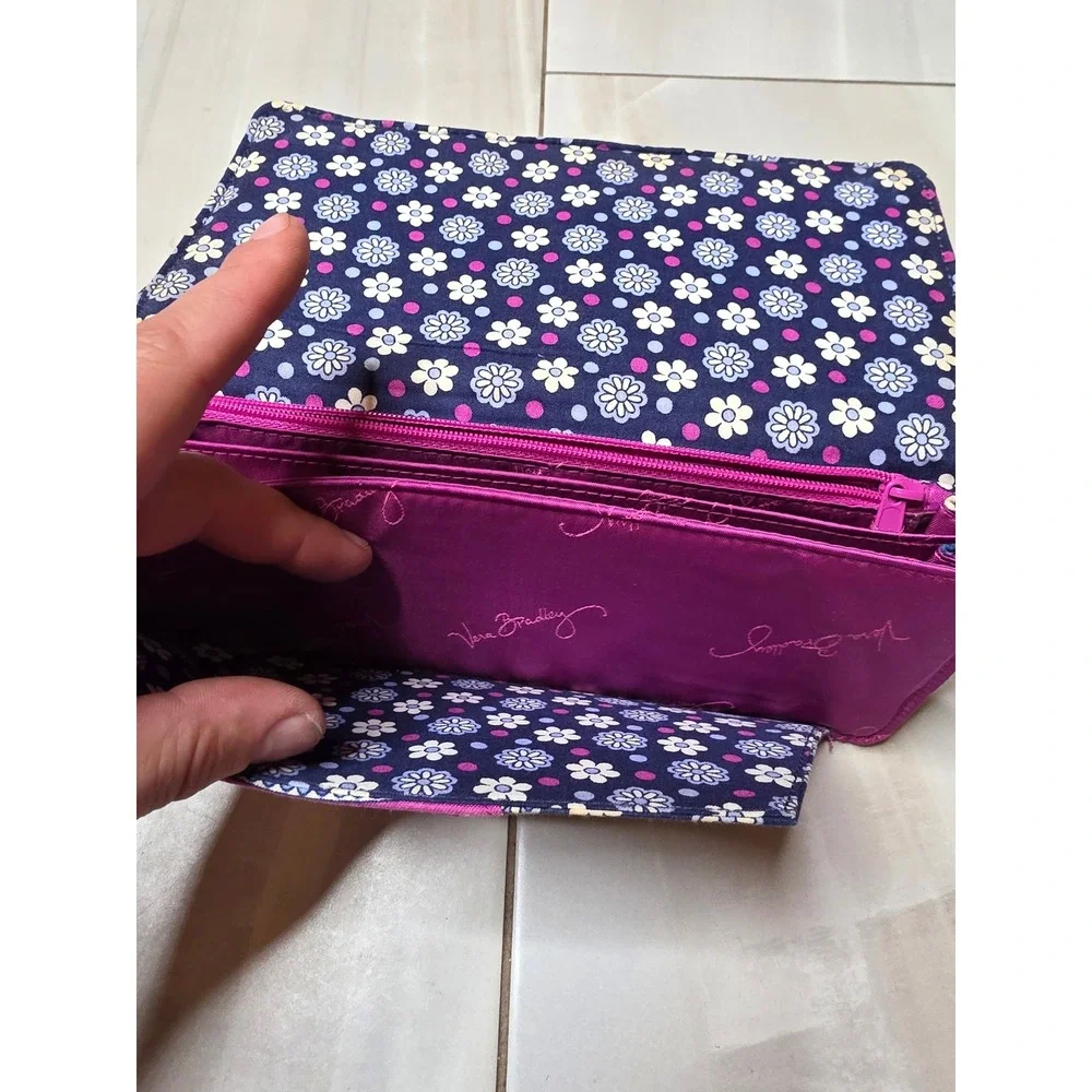 Vera Bradley Quilted‎ Cotton Wallet Purple Blue Paisley Floral ID Window Clutch